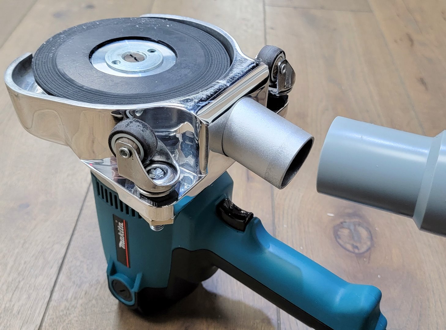 Makita toe clearance kick sander